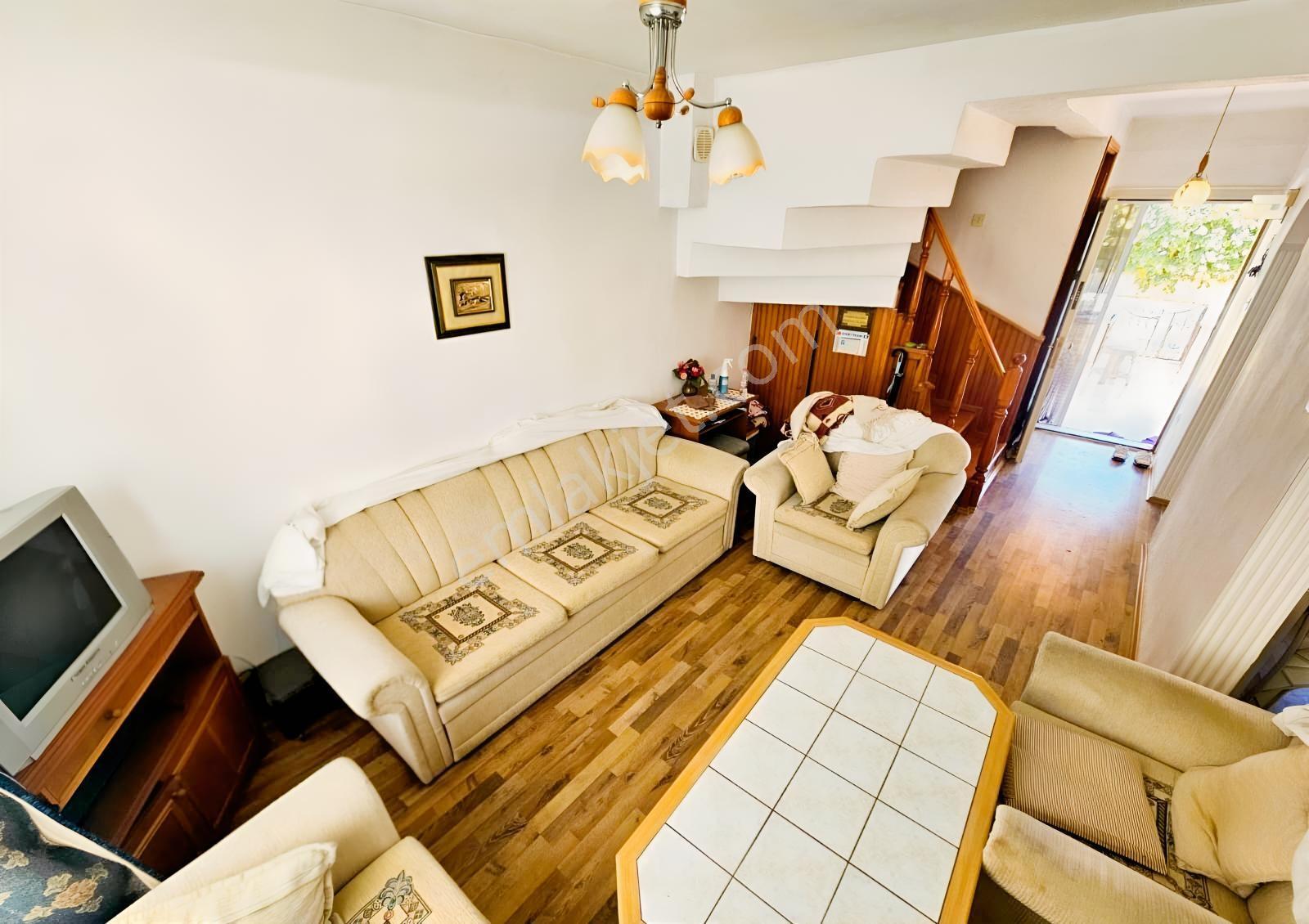 Güre'de Deniz'e Yürüyüş Mesafesinde Satılık Köşe 3+1 Villa — fotoğraf 7