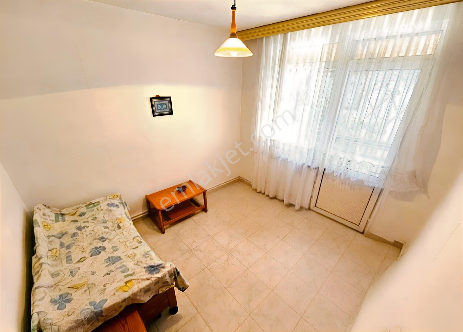 Güre'de Deniz'e Yürüyüş Mesafesinde Satılık Köşe 3+1 Villa — fotoğraf 9