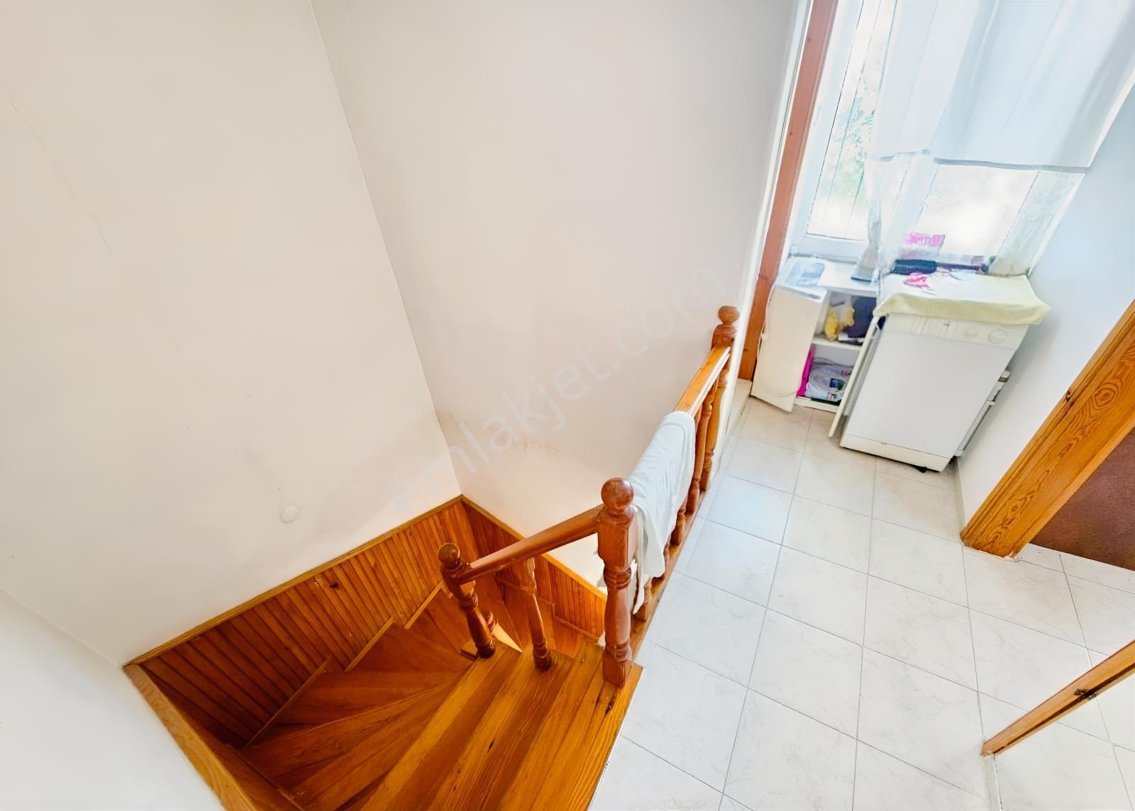 Güre'de Deniz'e Yürüyüş Mesafesinde Satılık Köşe 3+1 Villa — fotoğraf 14