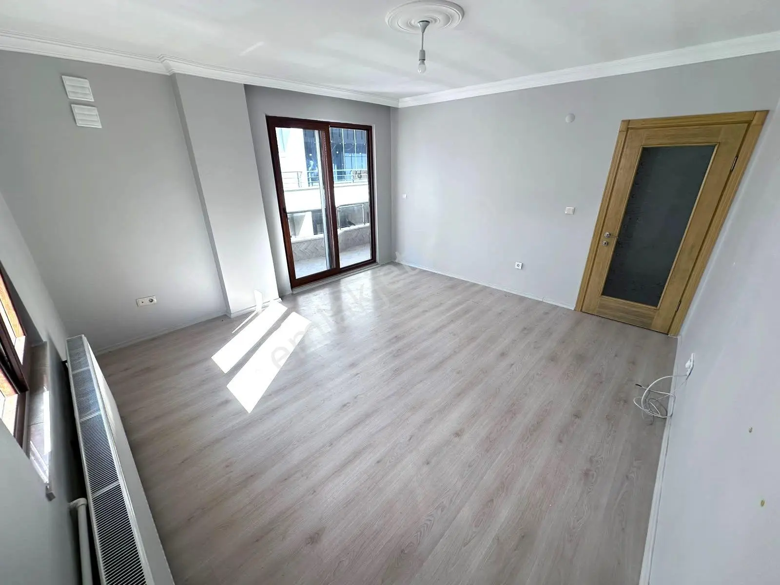𝄞melodi'den Bulunmaz Fiyata Çift Cephe Ebeveyn Banyolu-ayrı Mutfak Genç 2+1 Daire — fotoğraf 2