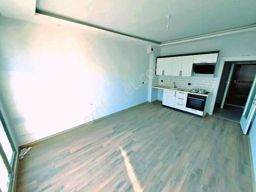 Uytun'dan Akçay Yasa Avm Yürüme Mesafesinde Arakat Sıfır 1+1 — fotoğraf 20