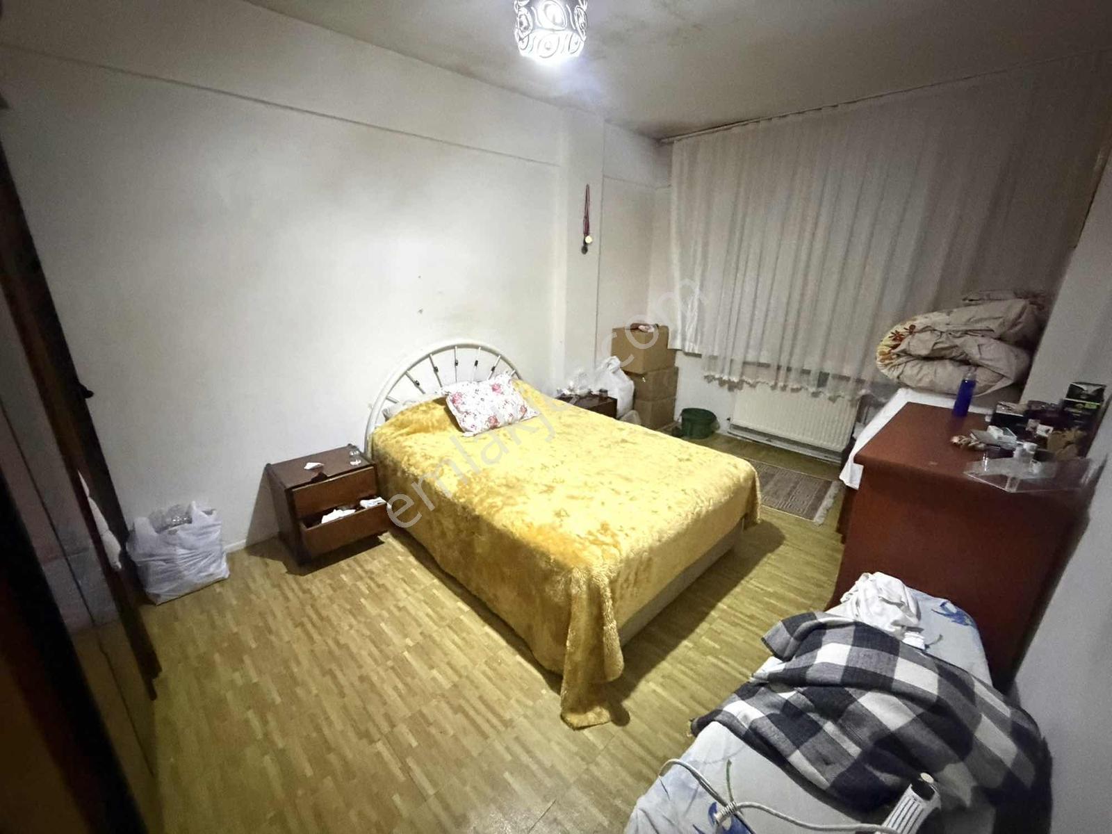Güngören Sanayi Mah 3+1 105m2 Kaçaksız Binada Satılık Daire — fotoğraf 7
