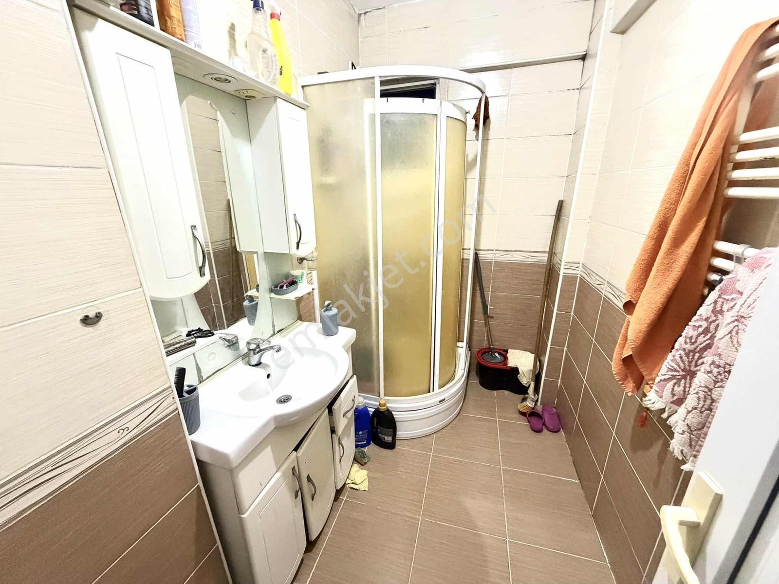 Güngören Sanayi Mah 3+1 105m2 Kaçaksız Binada Satılık Daire — fotoğraf 17