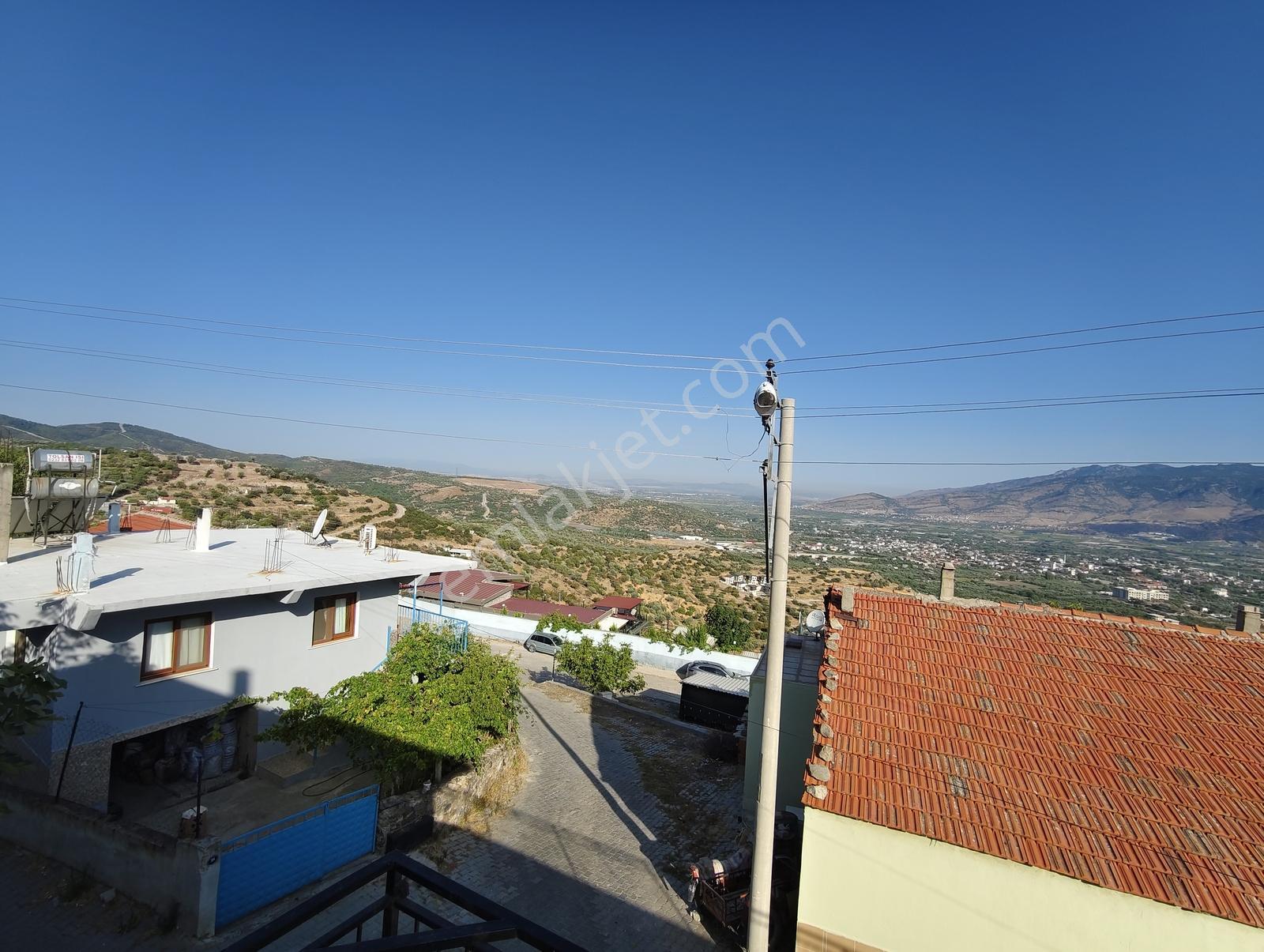 Menemen Göktepe Mahallesi'nde Müstakil 3 Adet 2+1 Ev Bahçeli.. — fotoğraf 10