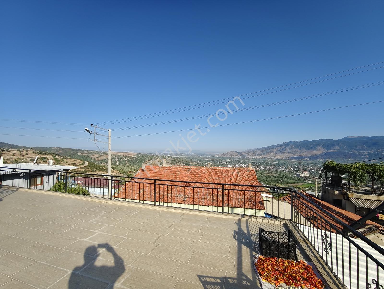 Menemen Göktepe Mahallesi'nde Müstakil 3 Adet 2+1 Ev Bahçeli.. — fotoğraf 11