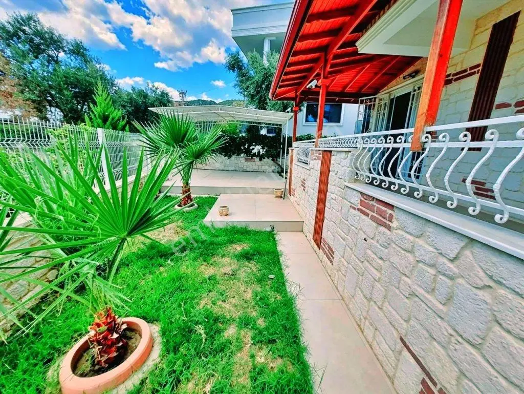Uytundan Gürede Denize 350 Metre Jeotermalli Otoparklı 5+1 Villa — fotoğraf 23