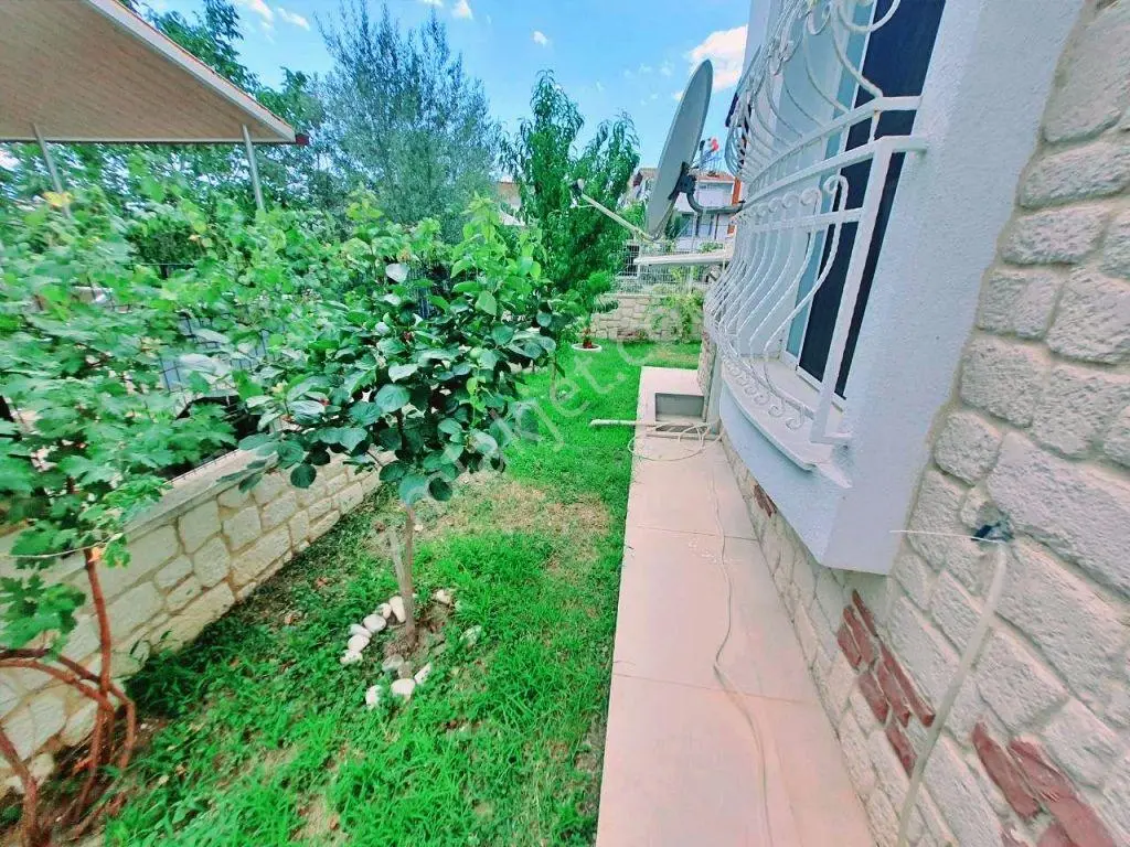 Uytundan Gürede Denize 350 Metre Jeotermalli Otoparklı 5+1 Villa — fotoğraf 26