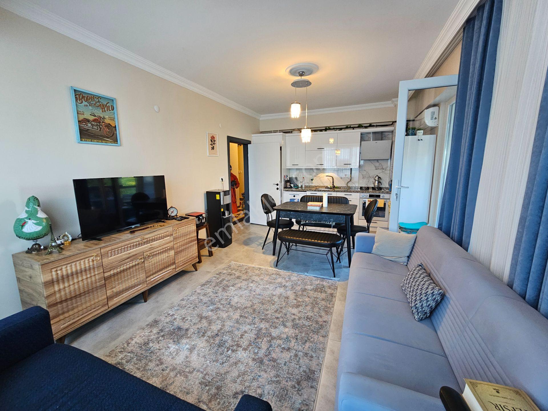 Deniz'den 2+1 Havuzlu Site De,cam Balkonlu Yerden Isıtmalı Daire — fotoğraf 10
