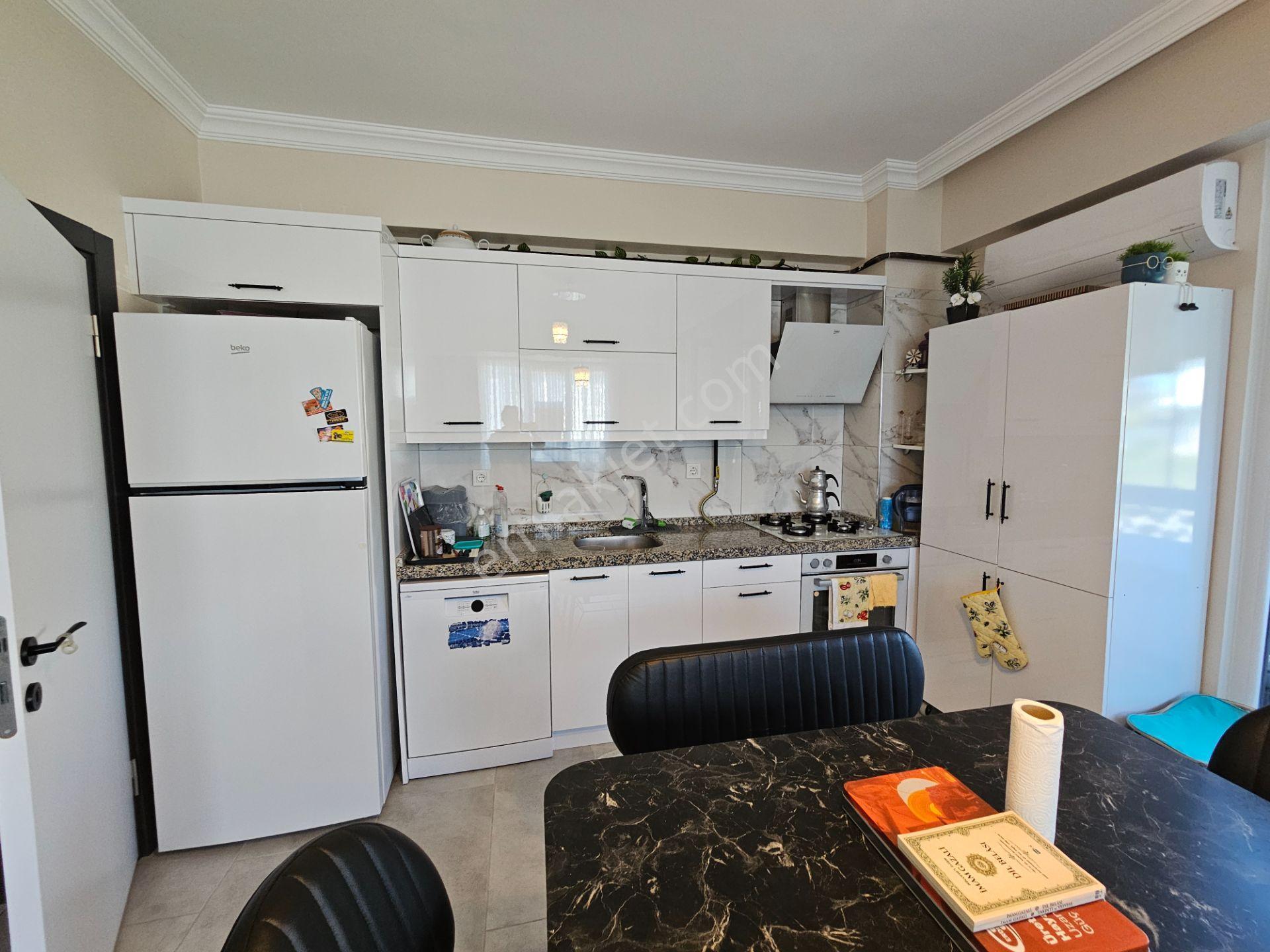 Deniz'den 2+1 Havuzlu Site De,cam Balkonlu Yerden Isıtmalı Daire — fotoğraf 16