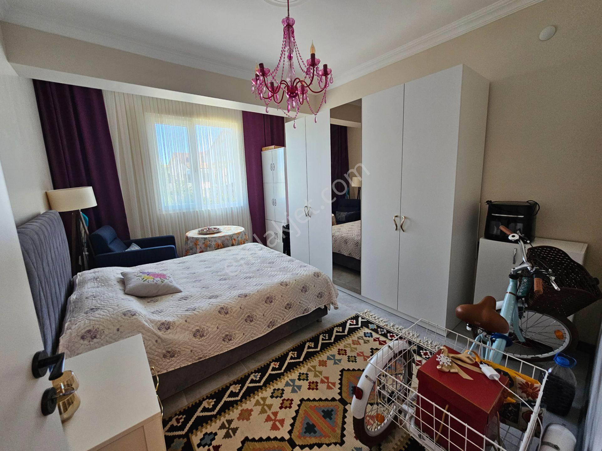 Deniz'den 2+1 Havuzlu Site De,cam Balkonlu Yerden Isıtmalı Daire — fotoğraf 24