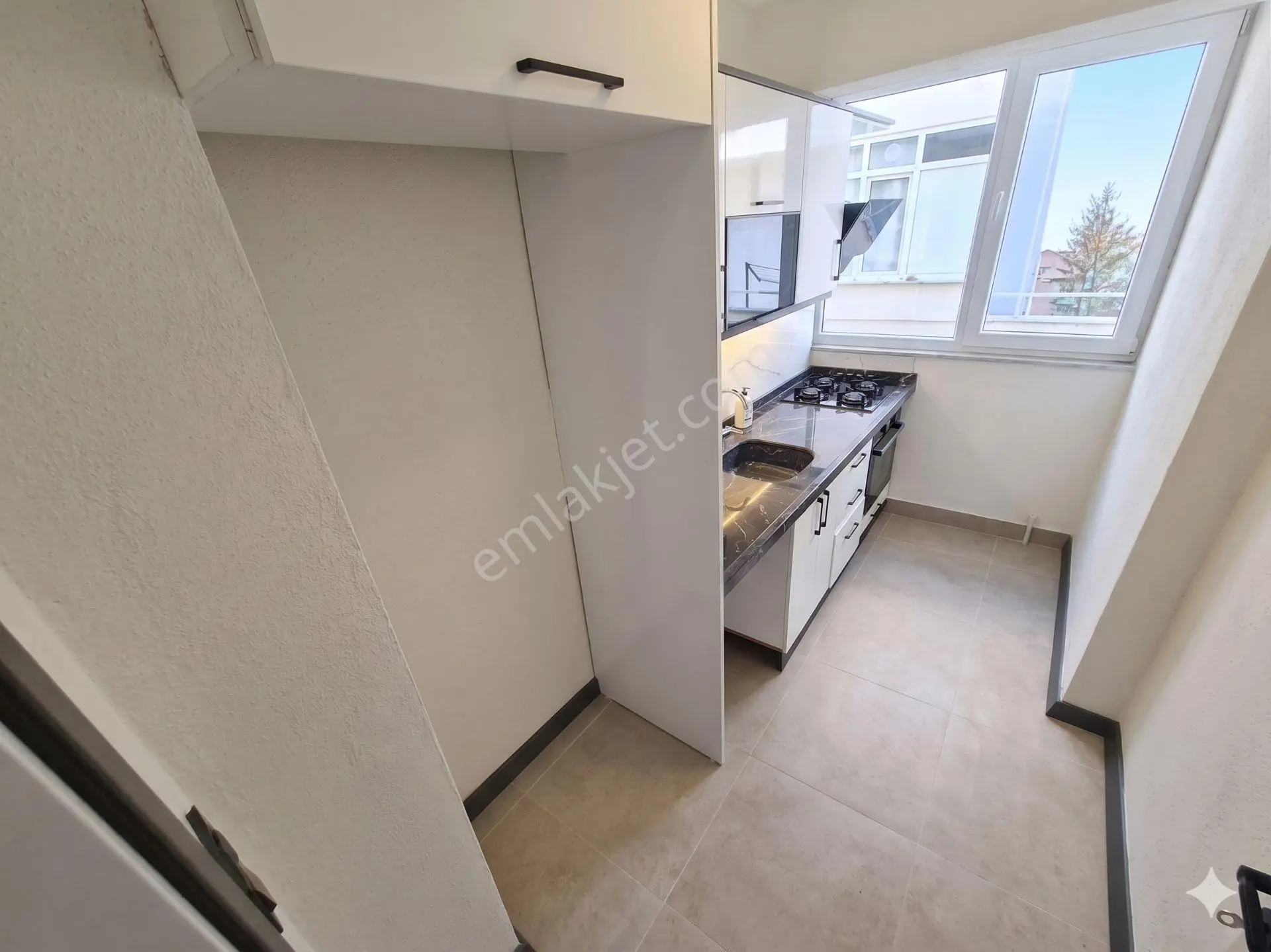 Aktif’ten Altınkum’da Denize 300 Metre Mesafede, Merkezi Konumda Cam Balkonlu Fırsat 2+1 Daire! — fotoğraf 7
