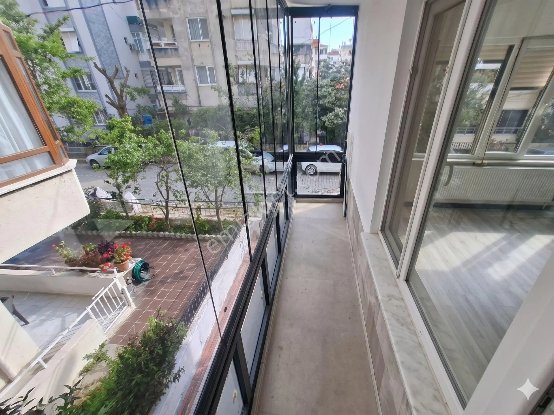 Aktif’ten Altınkum’da Denize 300 Metre Mesafede, Merkezi Konumda Cam Balkonlu Fırsat 2+1 Daire! — fotoğraf 26