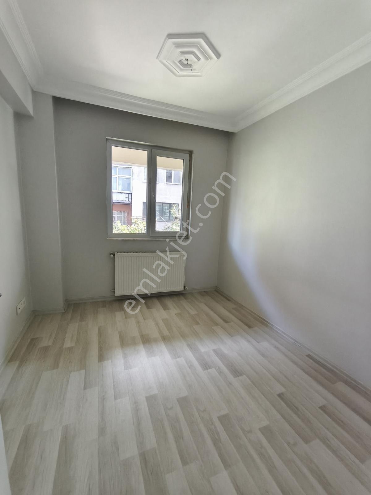 Rami Yeni Mahalle 3+1 110 M² Tadilatlı Çift Cepheli 1.kat Daire — fotoğraf 14