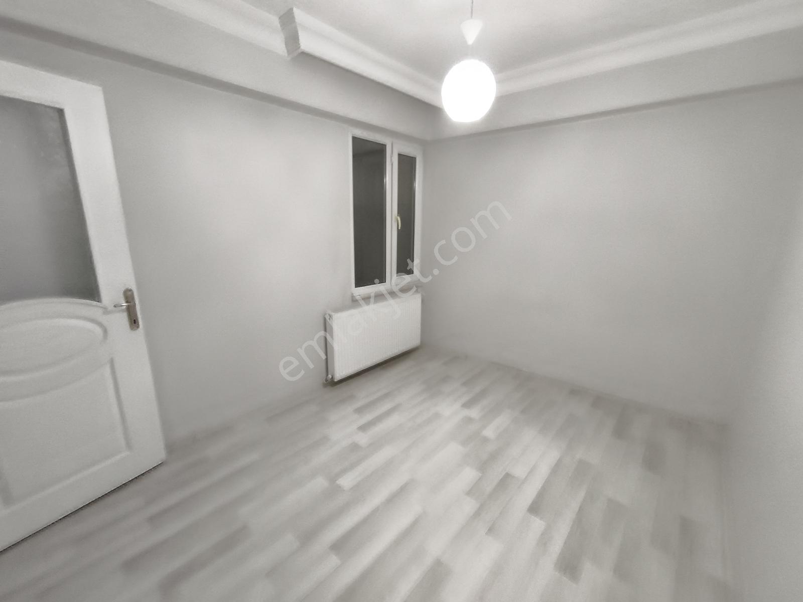 Rami Yeni Mahalle 3+1 110 M² Tadilatlı Çift Cepheli 1.kat Daire — fotoğraf 15