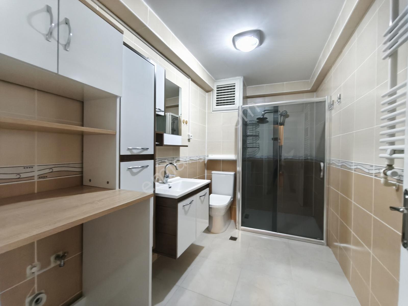 Rami Yeni Mahalle 3+1 110 M² Tadilatlı Çift Cepheli 1.kat Daire — fotoğraf 21