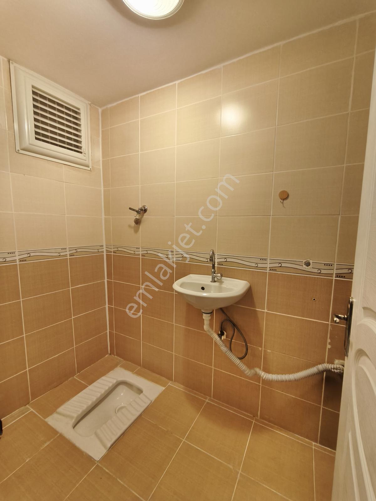 Rami Yeni Mahalle 3+1 110 M² Tadilatlı Çift Cepheli 1.kat Daire — fotoğraf 30