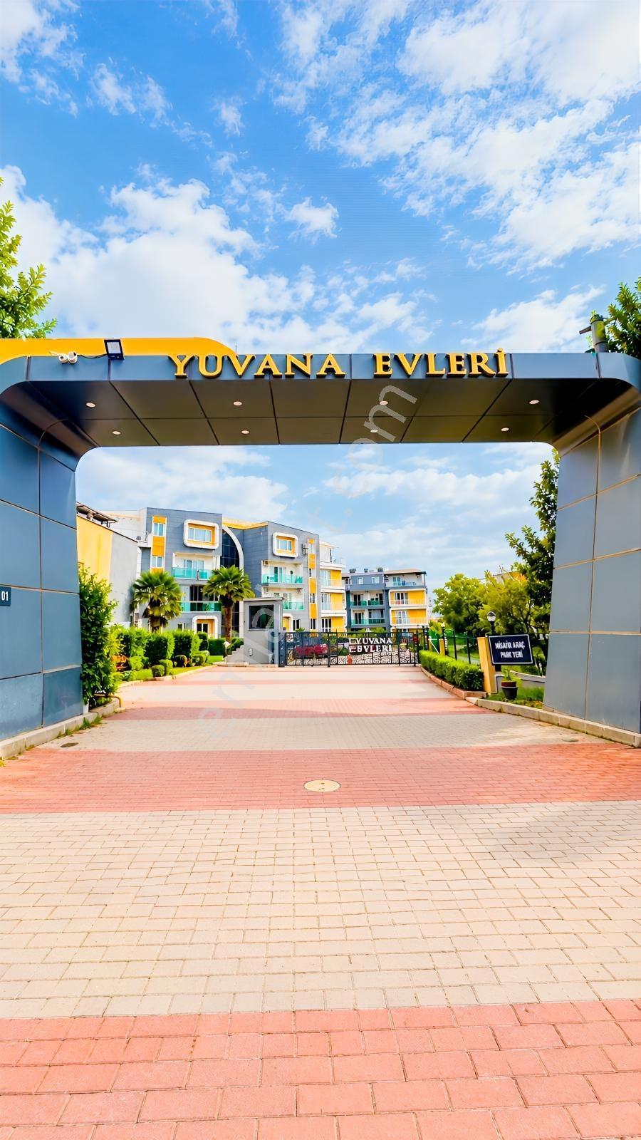 Paşadağ Yuvana Sitesi'Nde 2+1 Havuzlu Doğa Manzaralı 95 M2