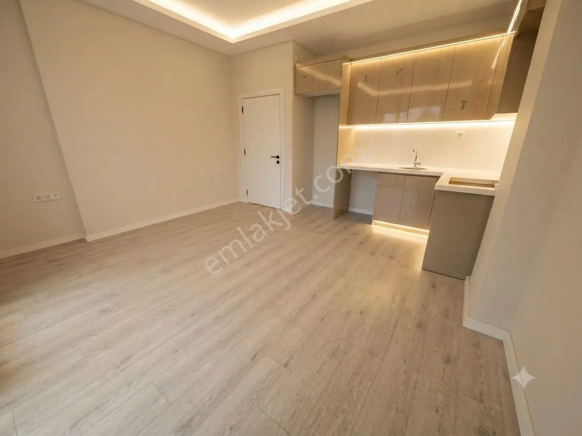Aktif'ten Akçay Merkez'de Satılık Müstakil Tadında Denize Yakın Lüx 2+1 Daire — fotoğraf 21