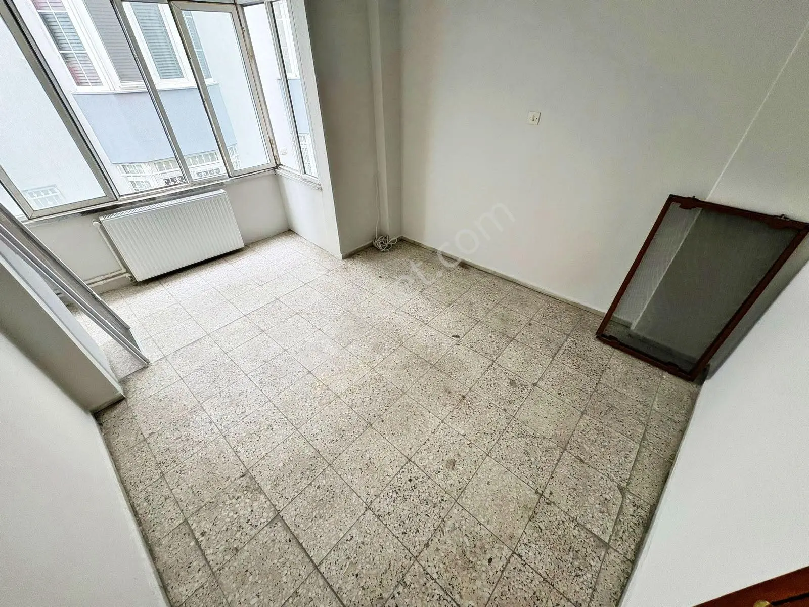 Aktif'ten Akçay'da Satılık Denize 100mt Arakat Ayrı Mutfaklı Masrafsız 2+1 Daire — fotoğraf 13
