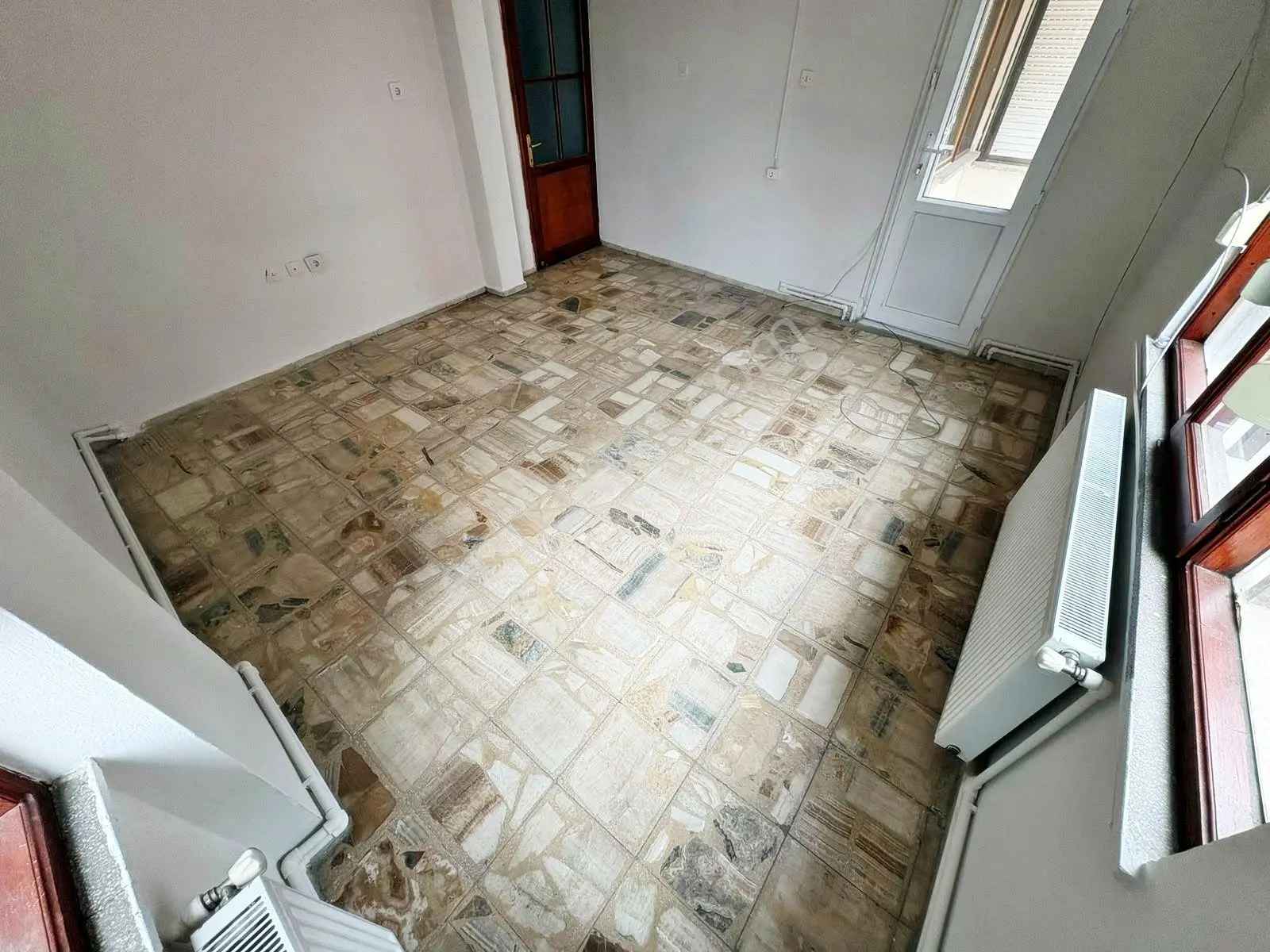 Aktif'ten Akçay'da Satılık Denize 100mt Arakat Ayrı Mutfaklı Masrafsız 2+1 Daire — fotoğraf 22