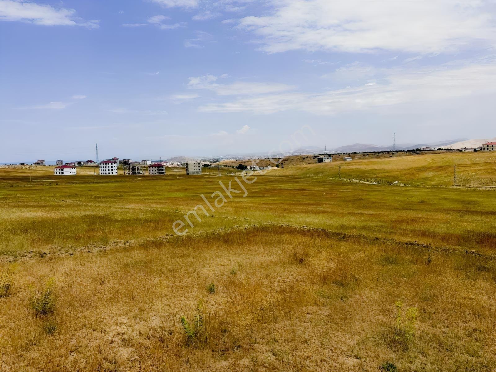 Edremit Kurubaş Mahallesinde Satılık Köşe Başı Arsa — fotoğraf 6