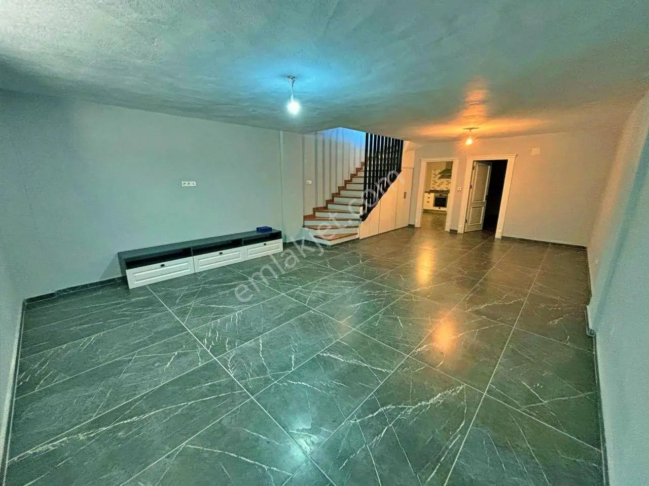 Uytundan Burhaniye İskelede Denize Sıfır 4+2 Müstakil Villa — fotoğraf 9