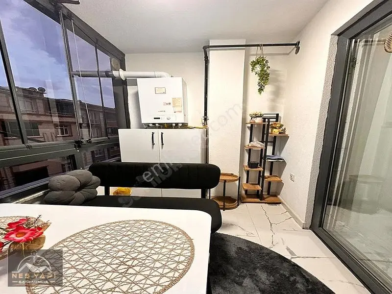Nes Yapı'dan Metrobüse Yürüme 3+1 Dev M2 İskanlı Satılık Daire!! — fotoğraf 17