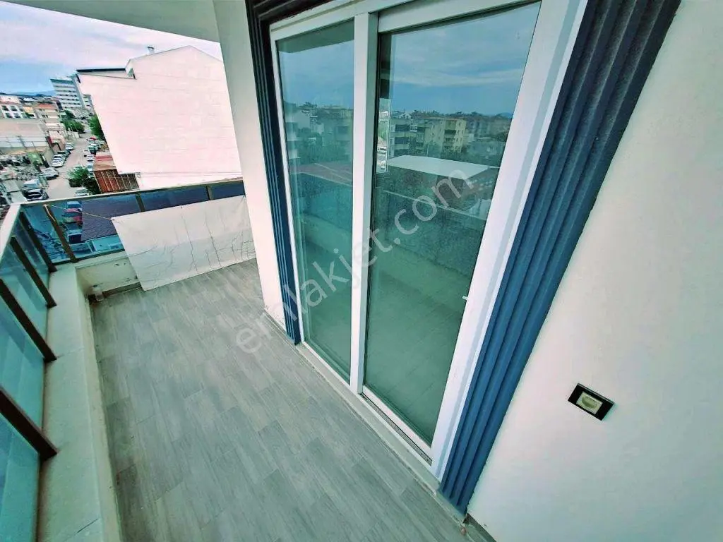 Uytun'dan Kadıköyde Körfez Hastanesi Yakında Doğalgazlı 2+1daire — fotoğraf 9