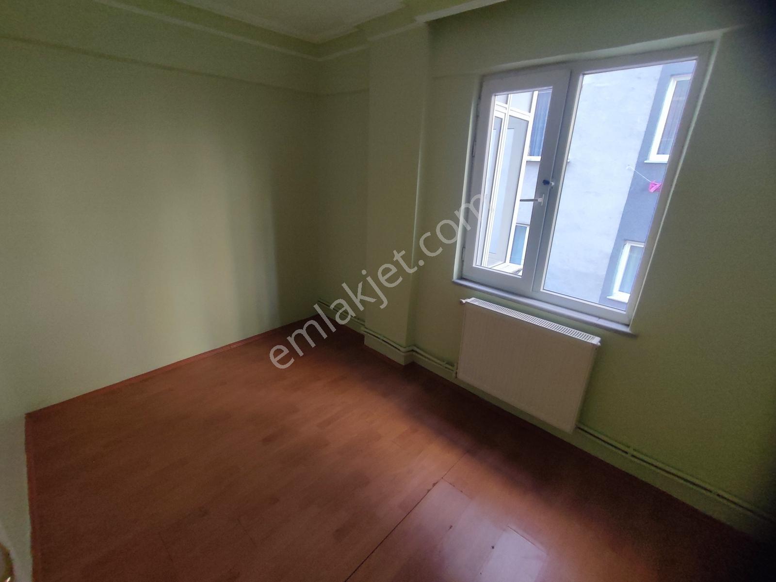 Reha Medin Armağanevlerde İfm Karşısı 80m2 Arakat 2+1 — fotoğraf 7