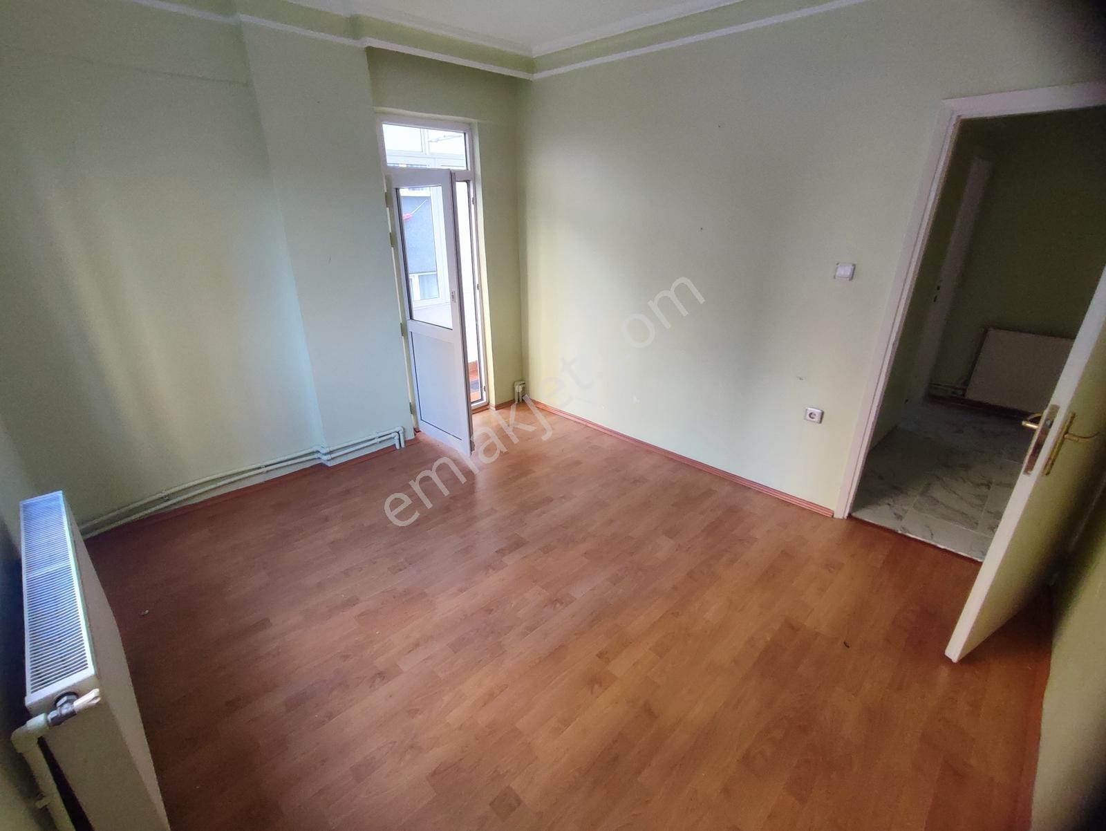 Reha Medin Armağanevlerde İfm Karşısı 80m2 Arakat 2+1 — fotoğraf 12