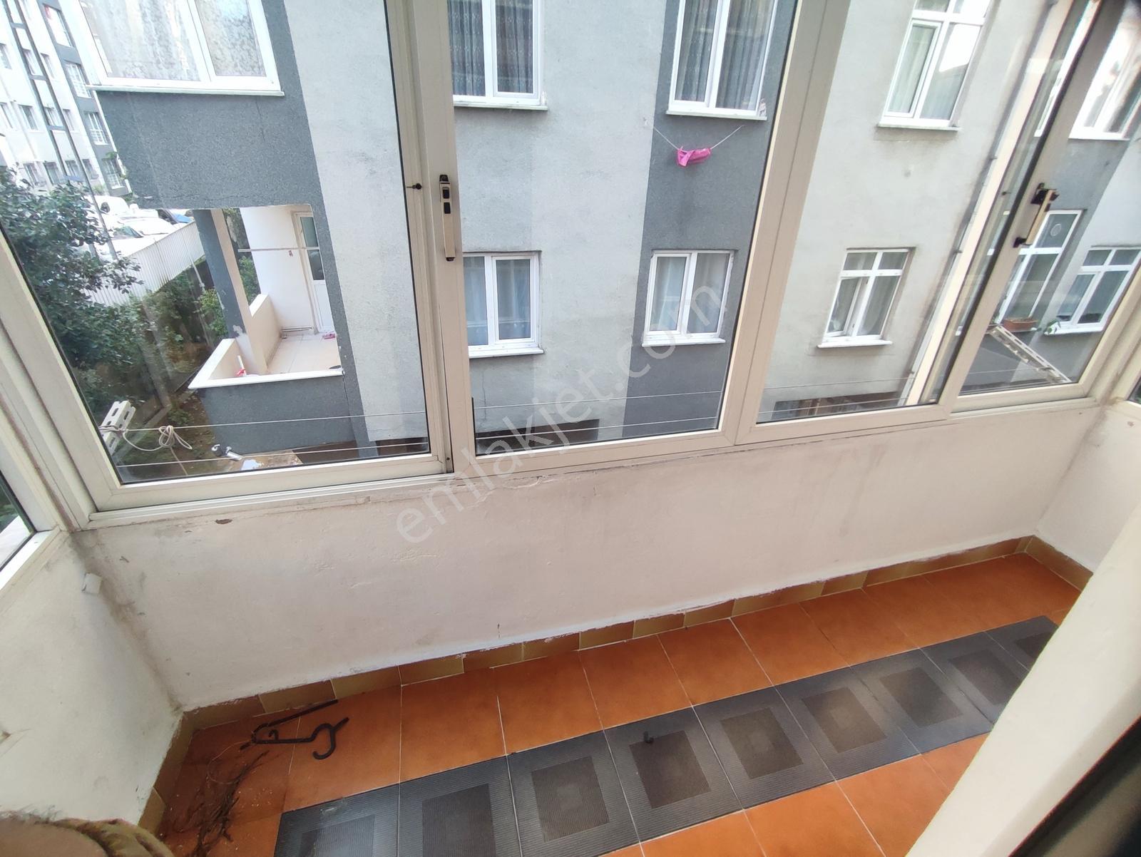 Reha Medin Armağanevlerde İfm Karşısı 80m2 Arakat 2+1 — fotoğraf 14