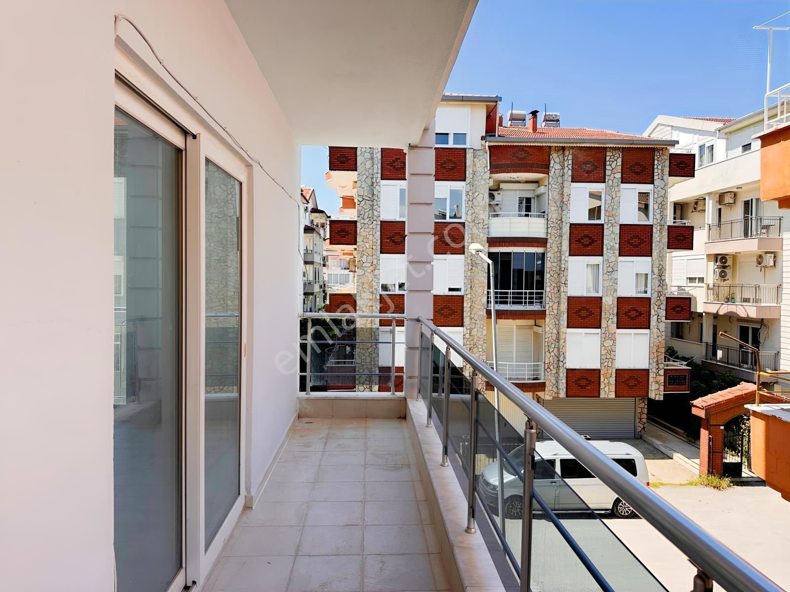 Eskihisarda Ara Kat Garajlı 3+1 Satılık Daire — fotoğraf 6