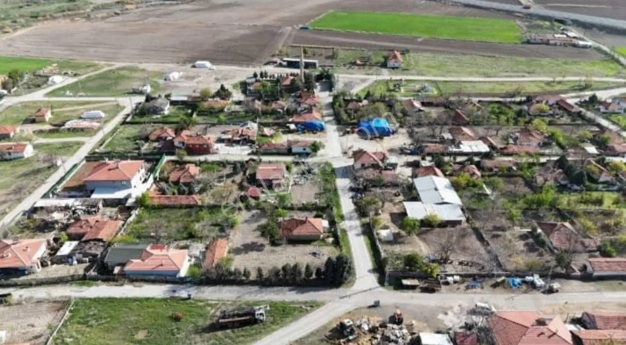 Sincan Yenikent Tatlarda 6593 M2 Tarla Satılık