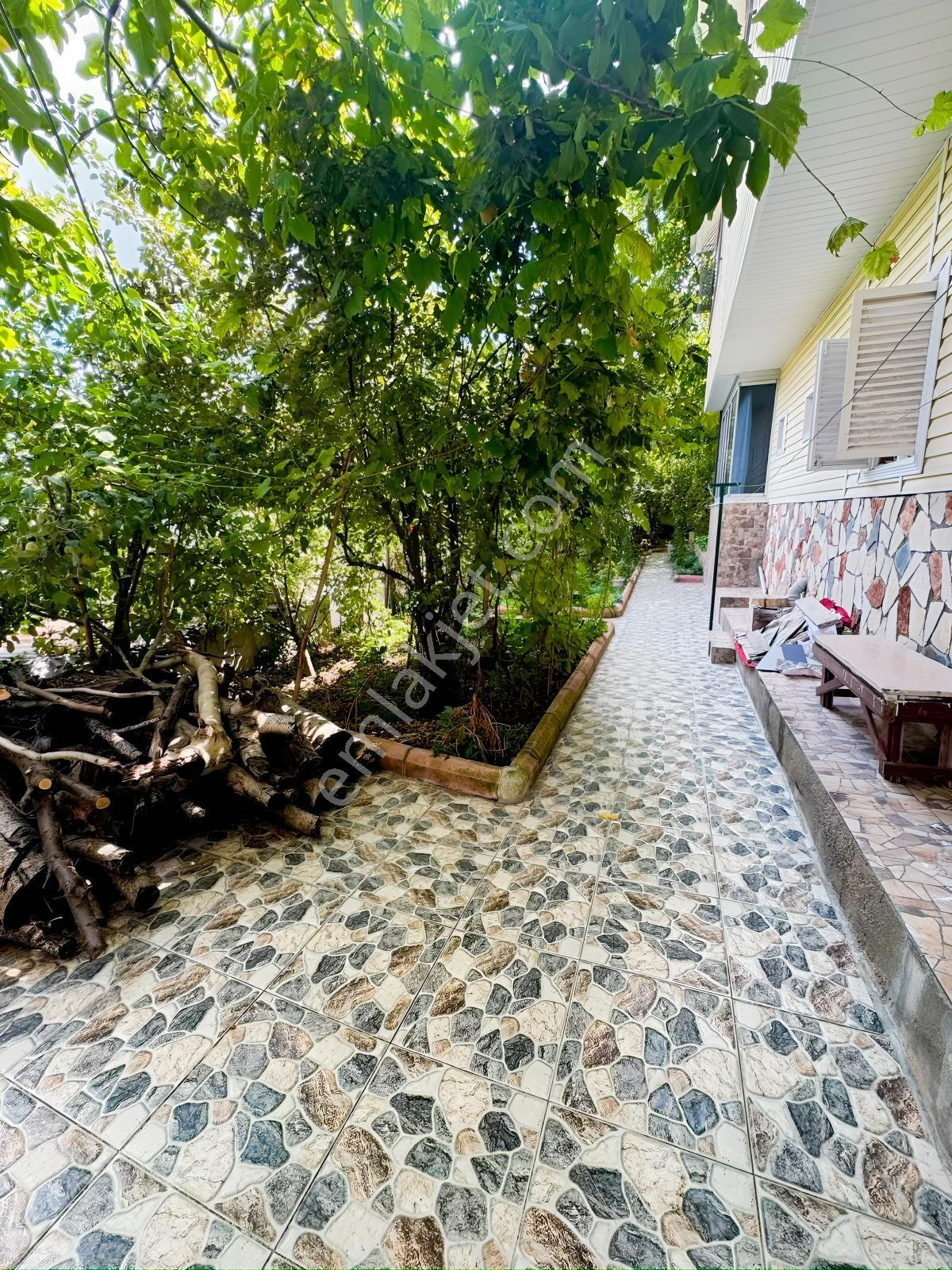 Yiğithan Dan Mezitli Fındıkpınarında Satılık Yayla Evi — fotoğraf 5
