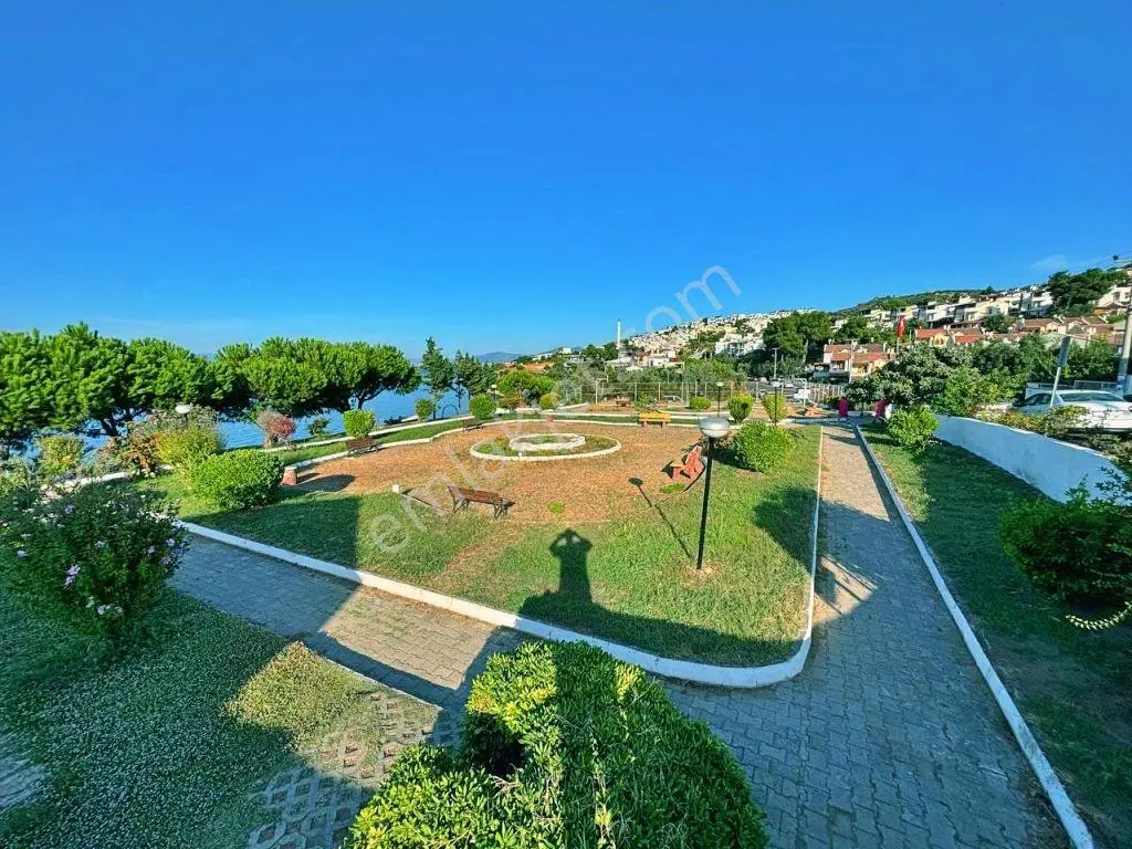 Yetkisi Uytundan Pelitköyde Denize 50 Mt. Doğalgazlı 3+1 Villa — fotoğraf 22