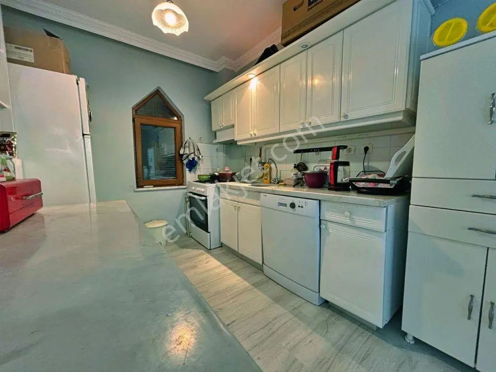 Yetkisi Uytundan Pelitköyde Denize 50 Mt. Doğalgazlı 3+1 Villa — fotoğraf 35