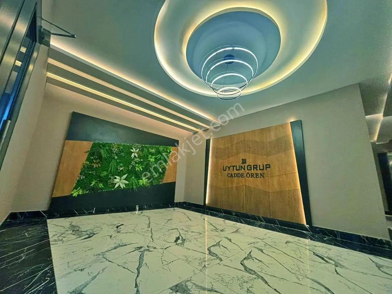 Uytundan Ören'de Havuzlu Ve Tenis Kortlu Sitede 1+1 Akıllı Daire — fotoğraf 3