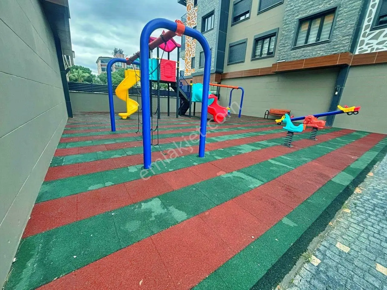 Uytundan Ören'de Havuzlu Ve Tenis Kortlu Sitede 1+1 Akıllı Daire — fotoğraf 5
