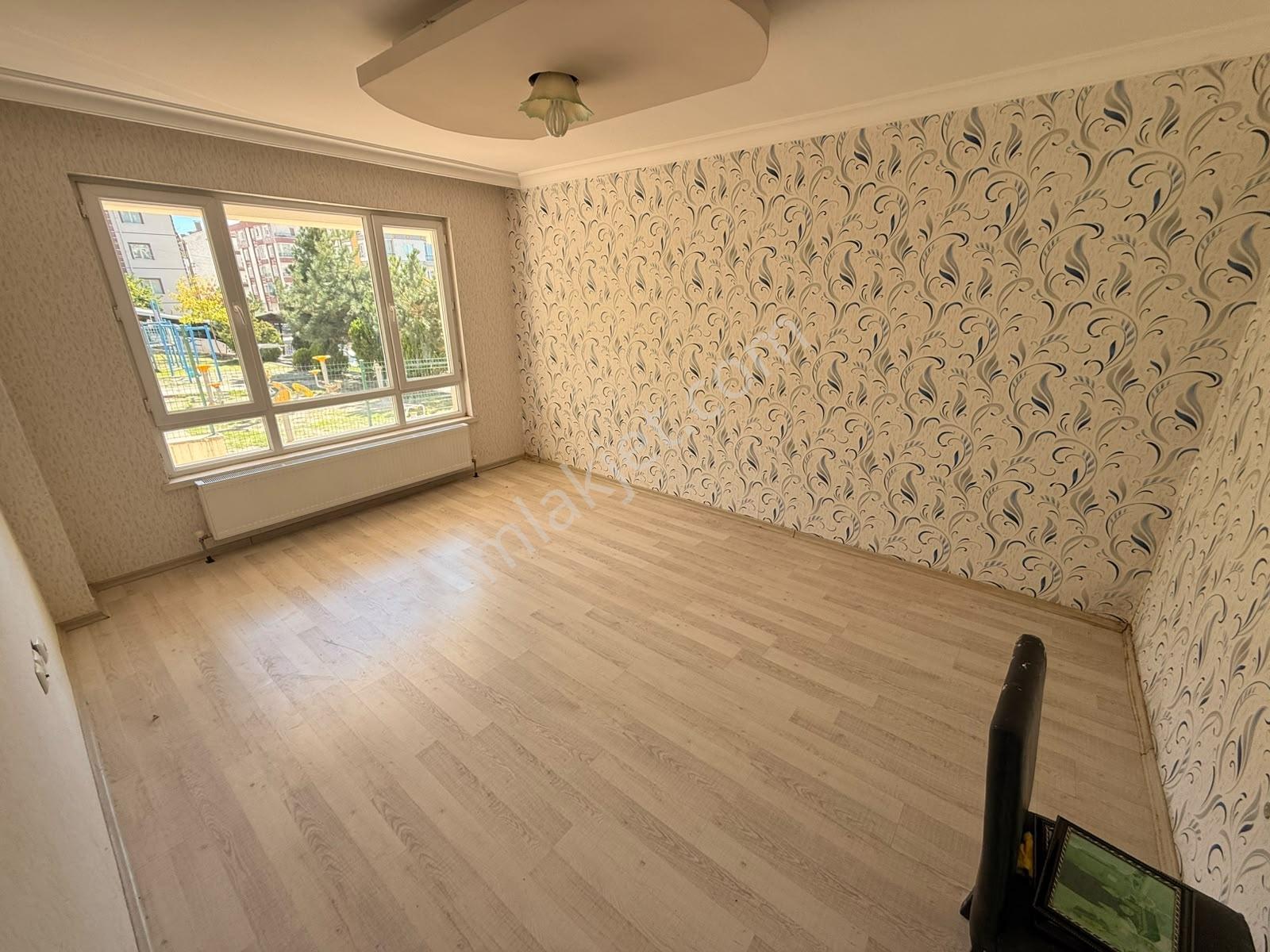 Keçiörende 3+1 Full Krediye Uygun İskanlı 1 Kat Konumlu Daire — fotoğraf 3