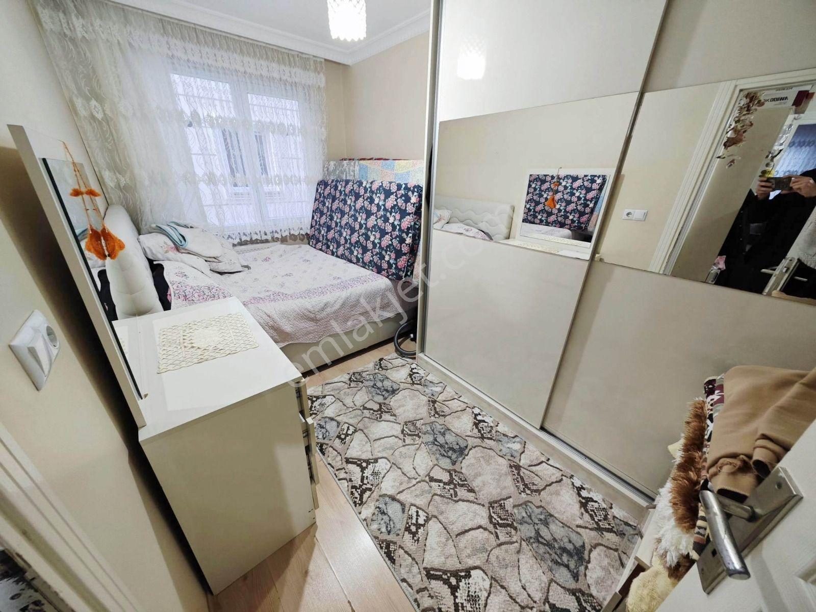 Yıldız Dan Zafer De Kredili 2+1 Kelepir Acil Satılık Ara Kat — fotoğraf 6