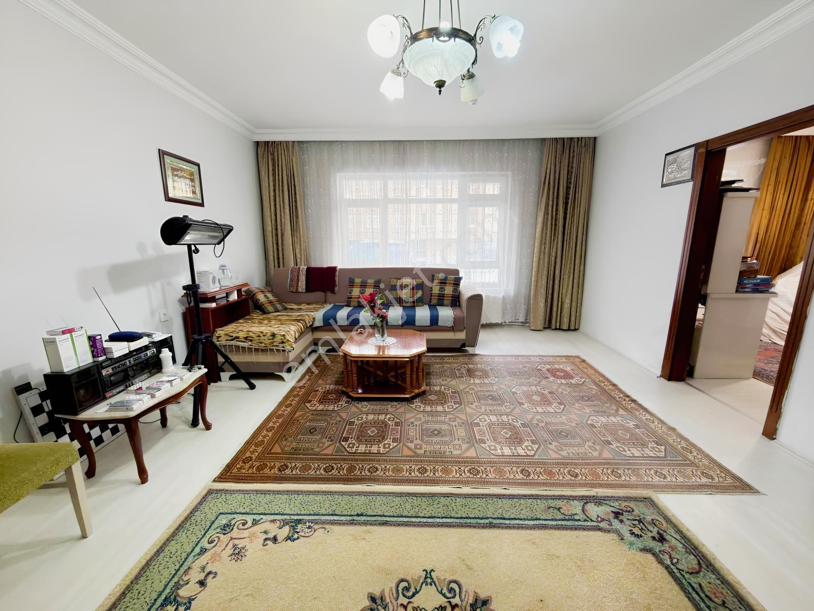 Pınarbaşı Mahallesi 3+1 100 M² Giriş Kat Yapılı Bakımlı Satılık — fotoğraf 2