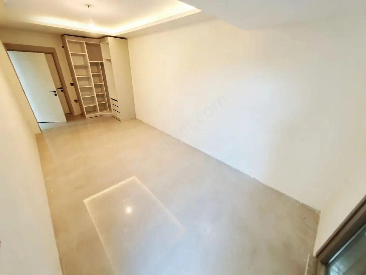 Uytundan Kızılkeçilide Otoparklı Havuzlu Sıfır 3+1 Lüks Villa — fotoğraf 16