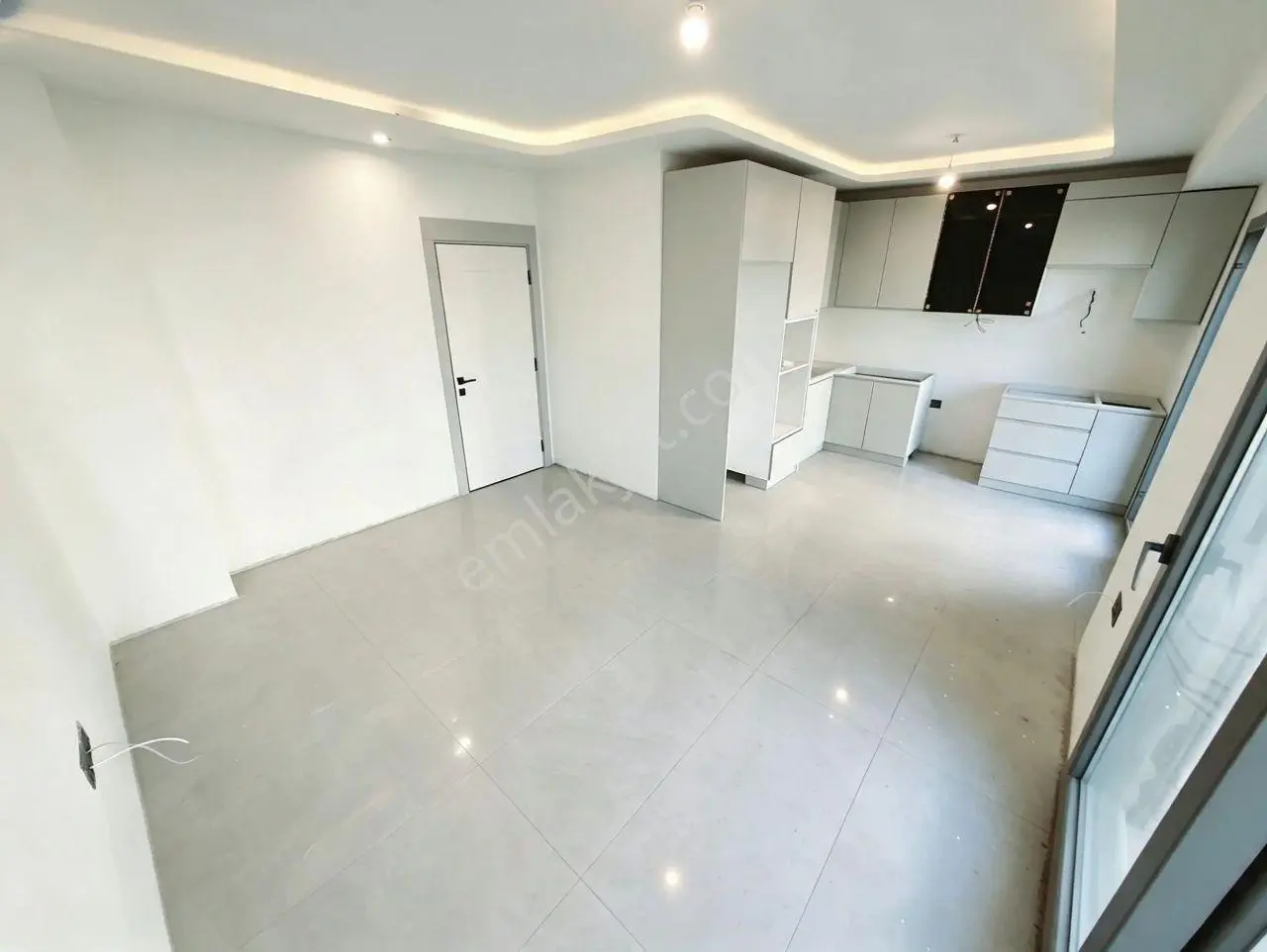 Uytundan Kızılkeçilide Otoparklı Havuzlu Sıfır 3+1 Lüks Villa — fotoğraf 20