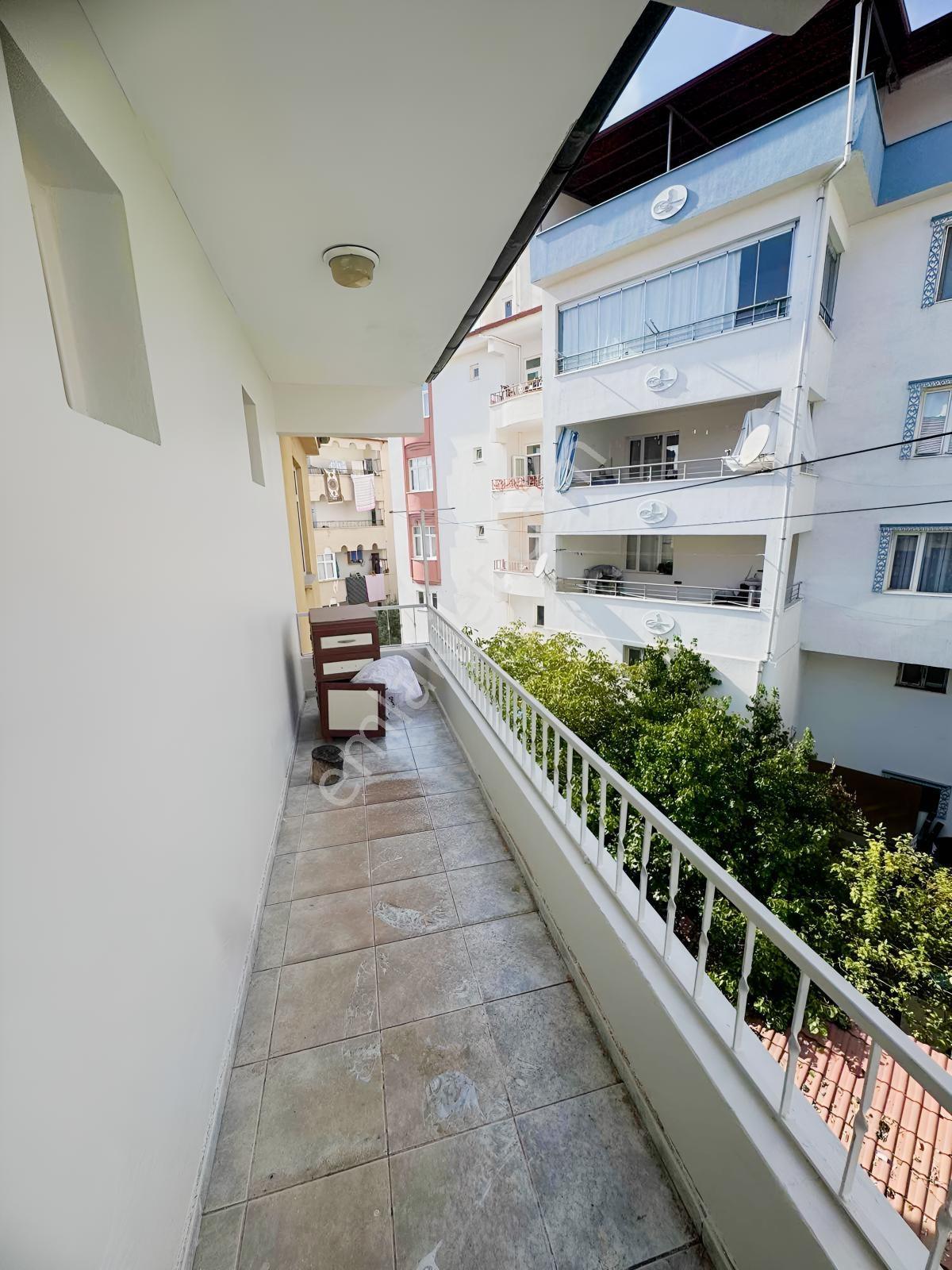 Ulukent Mahallesinde Satılık 3+1 Daire — fotoğraf 4