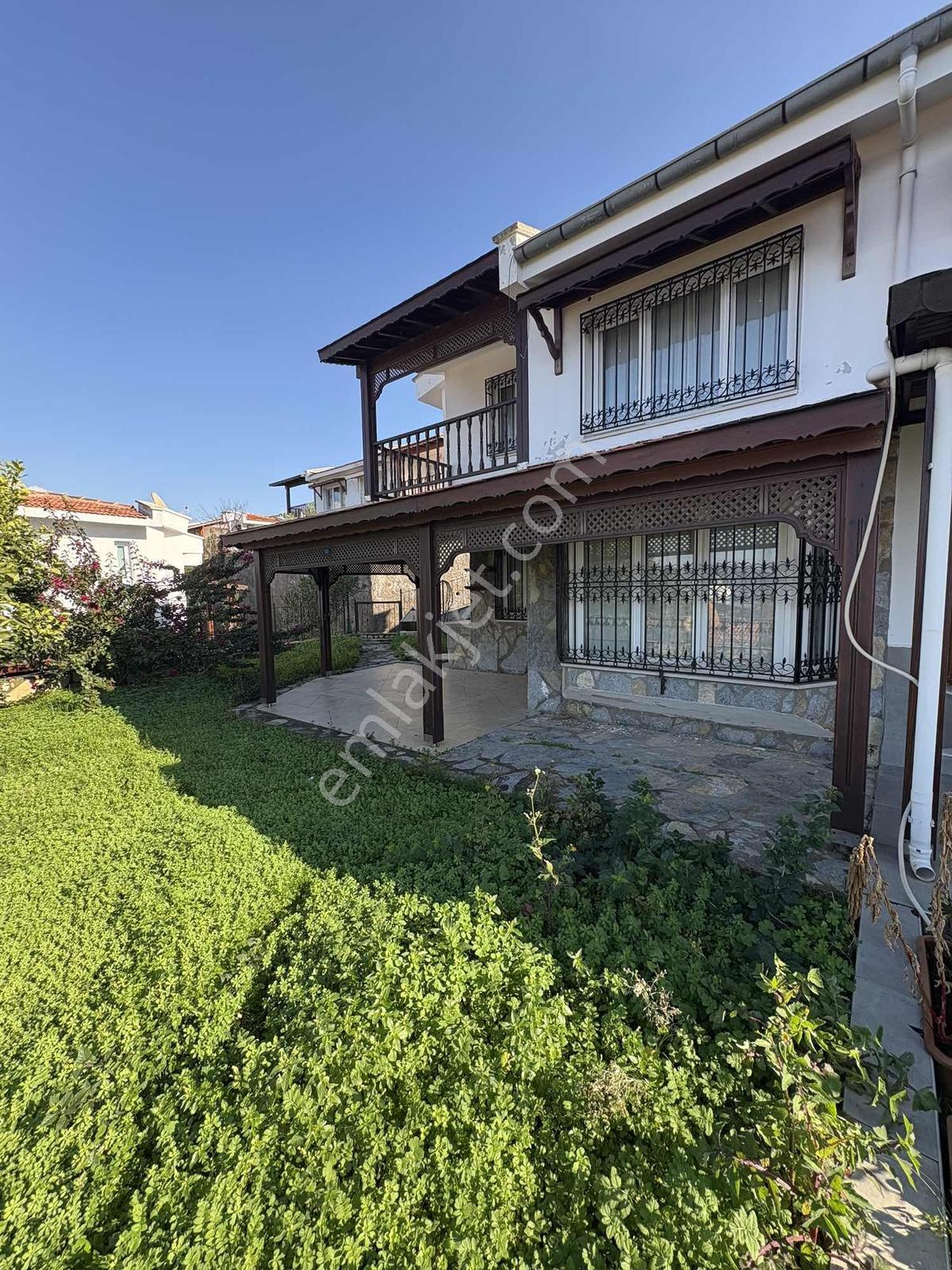Kıyıkışlacık Rüyam Kartepe Sitesinde Masrafsız Eşyalı