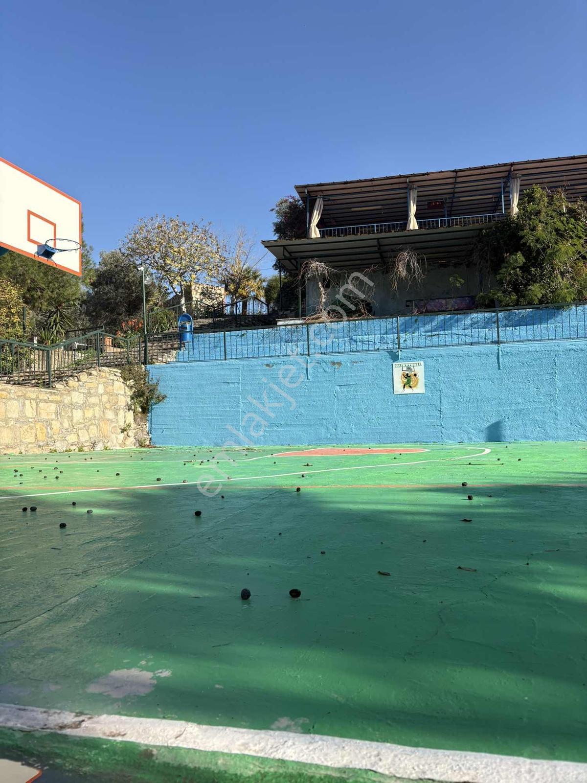Kıyıkışlacık Rüyam Kartepe Sitesinde Masrafsız Eşyalı — fotoğraf 2