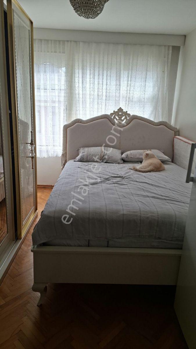 Fatih Maltada 3. Kat 2+1 Banyo Wc Ayri Köse Daire Balkonlu — fotoğraf 3