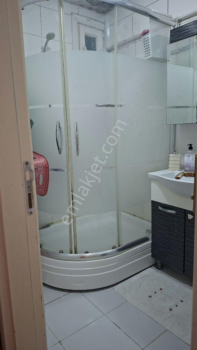 Fatih Maltada 3. Kat 2+1 Banyo Wc Ayri Köse Daire Balkonlu — fotoğraf 8
