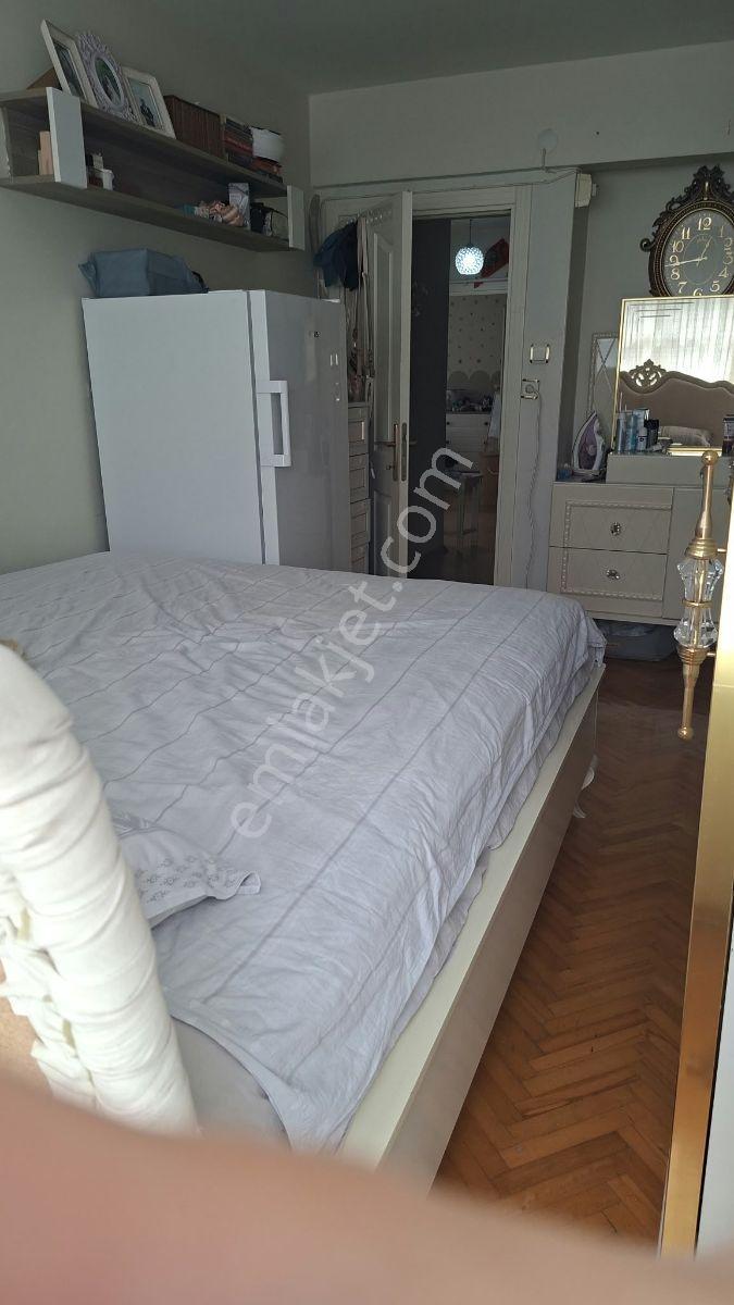 Fatih Maltada 3. Kat 2+1 Banyo Wc Ayri Köse Daire Balkonlu — fotoğraf 11