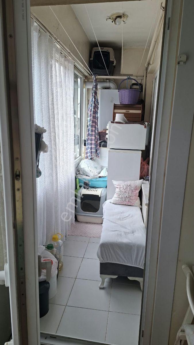 Fatih Maltada 3. Kat 2+1 Banyo Wc Ayri Köse Daire Balkonlu — fotoğraf 12